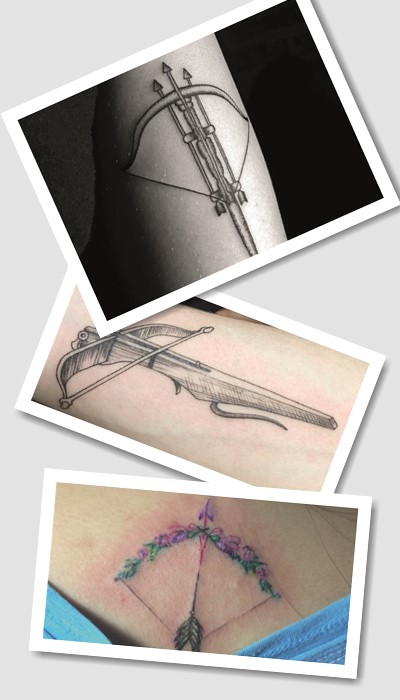Тату стріли і лук роблять чорно-білим